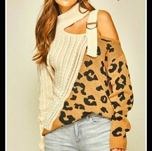 Off shoulder Mixed Print Sweater Medium